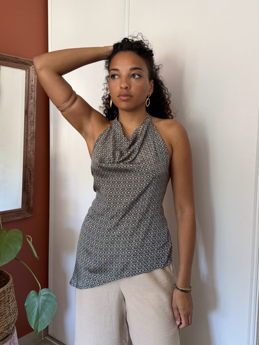 Top asymétrique - Pièce 24
